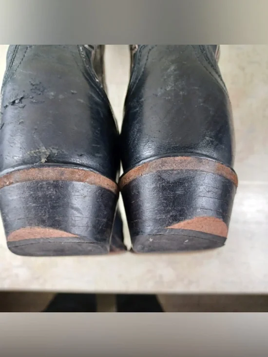 Vintage Dan Post Ostrich Leather Black Cowboy Boots, Size Men's 8.1/2 Pull-On - Picture 10 of 16